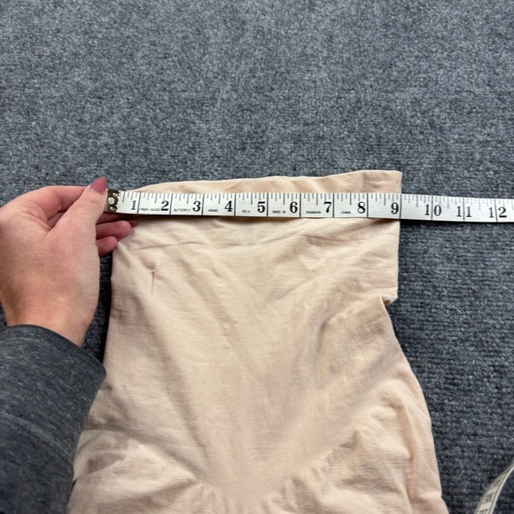 SPANX Women’s Nude Higher Power Short Shapewear high waist mid thigh size: Small - Picture 8 of 11